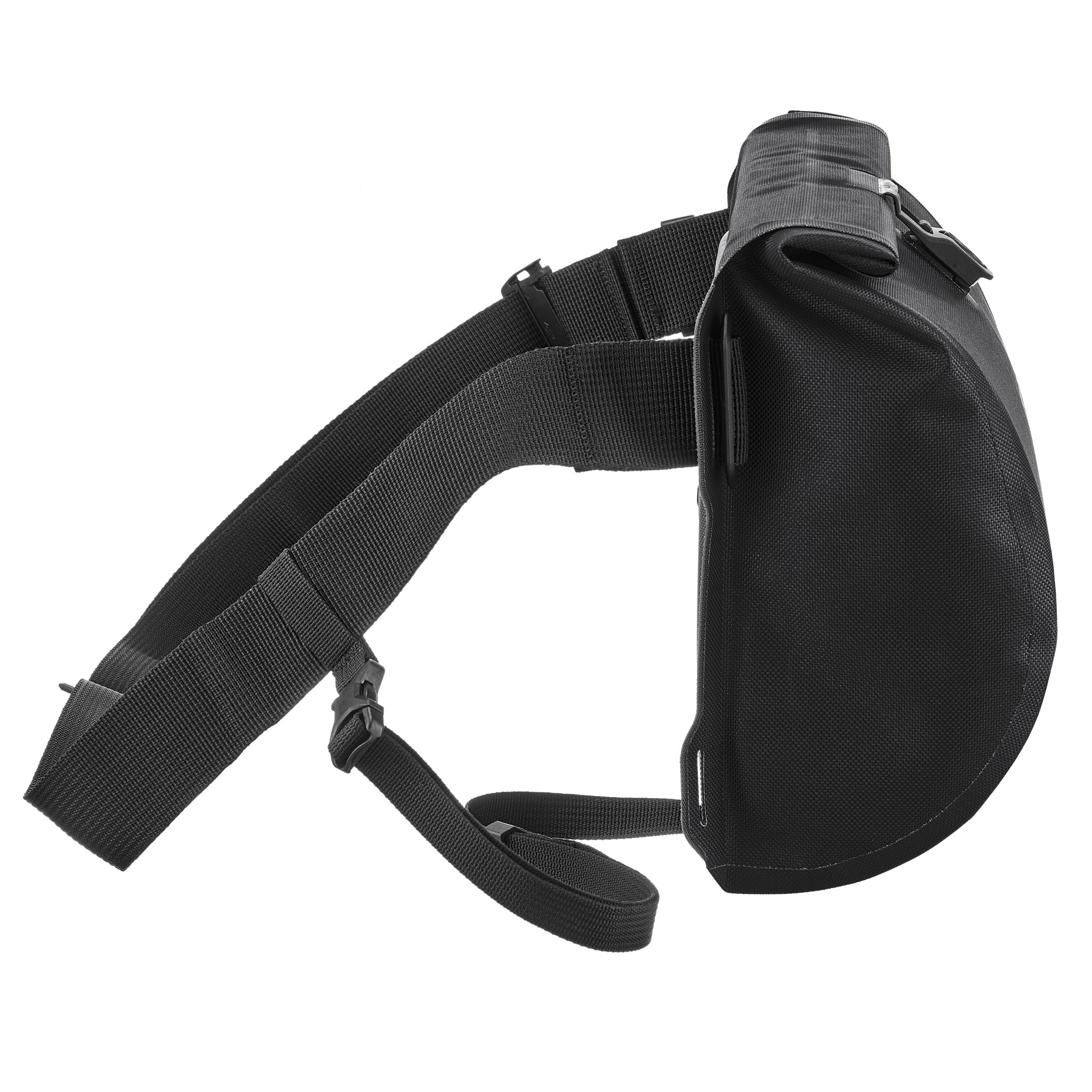 Seitenansicht der ORTLIEB Velo-Sling Flex in black mit verstellbarem Schultergurt